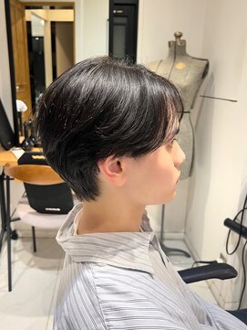 ラミ(L'ami) 【川添 桃花】ナチュラル ハンサムショート