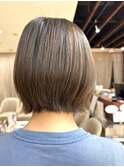 大人女子おかっぱスタイル　あごラインボブ　ダークブラウン