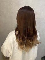 ウィスプ 赤羽店(wisp)&nbsp;女性らしさを引き立てるブリーチ グラデーションカラー#1