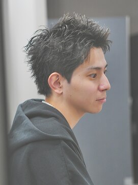 スラッシュ(SLASH) スパイキーショート/ボックスショート/短髪/アップバング/姫路