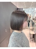 イメチェン外ハネボブ美髪ワイドバングミディアムレイヤーカット
