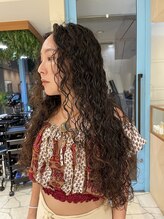 シアン 矢場町店(CYAN.) 海外風スパイラルパーマ×レイヤー【CYAN.栄/矢場町/大須】