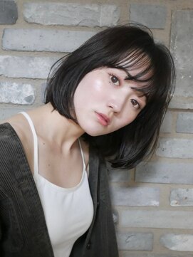 ブルーダー(Bruder) ミニボブ　シースルーバング