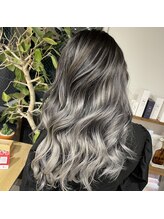 『こだわりカラー剤』アディクシー！赤みを消して外国人風カラーに導くカラー剤！韓国風カラーにも最適！