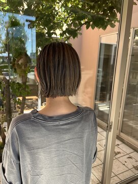 クロエ バイ ラヴィズム 小針店(CLOE by LUVISM) ハイライトカラー