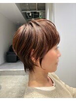 アルトル 池袋2nd(altru)&nbsp;◇大人40代50代60代ショートボブ丸みショート白髪ぼかし