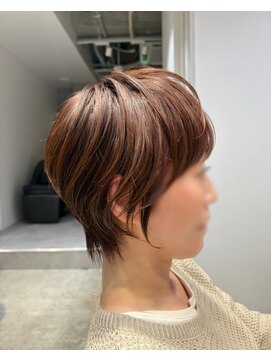 アルトル 池袋2nd(altru) ◇大人40代50代60代ショートボブ丸みショート白髪ぼかし