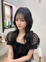 ラクシア(LucxiA) 朝5分で可愛い韓国ヘア/小顔ヘアにする顔まわりレイヤーカット