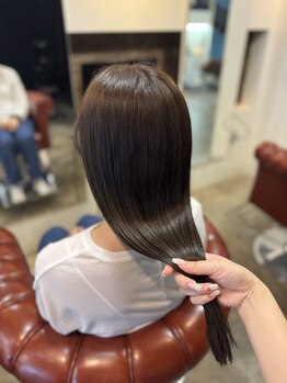 ホーミー(Homie)の写真/触れずにはいられない。鏡を見るのが楽しみになる、とろける艶髪