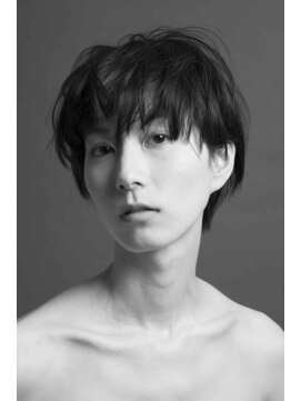 ロゴヘアー(LOGO) ナチュラル　ショート