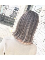 エルフ(elf)&nbsp;透明感グレージュ