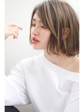 マリアバイアフロート(Maria by AFLOAT) 【添田】切りっぱなしボブ似合わせカットグレージュハイライト