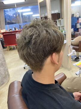 スーペリオル(Superior) メンズカット（お仕上げパーマ風）