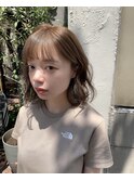 ミルクベージュ
