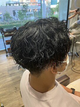 エヌプラス(N+) メンズヘアフェザーパーマサーフカール刈り上げセンターパート