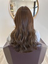ヘアーサロン 銀 ラベンダーベージュ