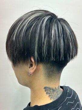 インパークス 江古田店(hair stage INPARKS) メンズ/メッシュ/ホワイト［江古田/江古田駅］