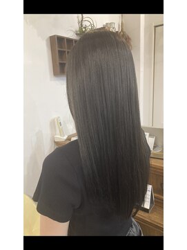 レイリー(LAiLy) 艶 ストレート ロング オリーブ