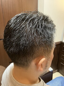 ヘアサロン大野 艶出専科本店 メンズショートスタイル