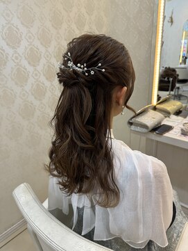 フレア(FLAiR) お呼ばれパーティーヘアセットハーフアップ