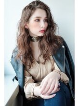 コンパスバイグロウ(COMPASS by GLOW) 大人可愛い20代30代40代ラフウェーブベージュカラー