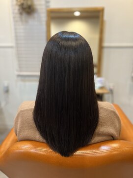 キア(Kia.) 透明感ベージュ