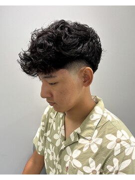 フライ 東通り店(Frei) フリンジカットパーマ