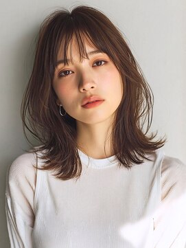 リアン 横須賀中央店(Lien) ミディアムヘア レイヤーカット 30代 アッシュブラウン 髪質改善