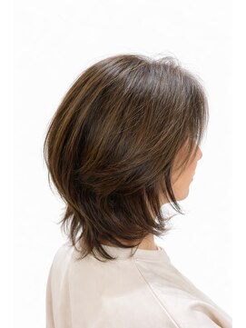 ウォーターリリー 川西店(Water Lily) くびれミディアムレイヤー