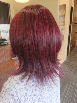 アース いわき店(HAIR&MAKE EARTH) チェリーレッド×外ハネレイヤーウルフ