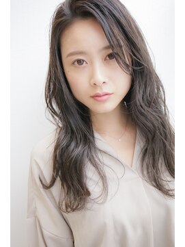 サロン ド コッソン ［せんげん台駅］大人女性のナチュラルカラーでくせ毛風に♪