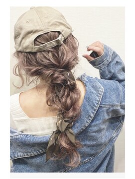 ヘアメイクアート(Hair make Art) スカーフを組み合わせた三つ編みセット☆普段アレンジ／お出かけ