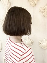 キャンバス バイ ネオリーブ 横浜西口(Canvas by neo.)&nbsp;透け感たっぷりミルクティベージュ×ミニボブ