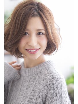 ミエル ヘア 新宿(miel hair) 〈mielhair新宿〉ふんわり小顔ボブ