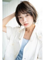 マグノリア オモテサンドウ(MAGNOLiA Omotesando)&nbsp;大人可愛いニュアンスショートボブ・・・HINATA