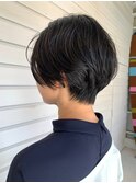 メンズライク立体感ひし形大人可愛いショートスタイル