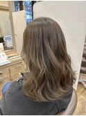 ラテベージュ