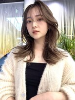 シティ(CITY)&nbsp;韓国ヘア レイヤーカット 透明感 グレージュ 井坂