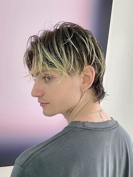 ルシアーアトリエ(Luthier atelier) おしゃれウルフカット《Kaori》