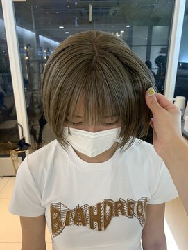 ヴァンカウンシル 金山(VANCOUNCIL kanayama) 赤み消しolive color