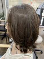 アルール バイ フェローズ(ARULE by fellows)&nbsp;外ハネくびれレイヤー　小顔　20代　30代　40代　50代