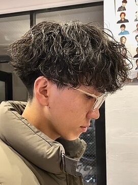 オーシャントーキョー サニー 原宿(OCEAN TOKYO Sunny) 波巻きパーマ　刈り上げマッシュ