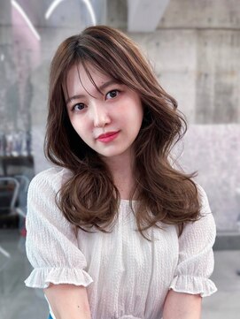 フィヴェント(Fivent) 黒髪ボブルフネビージュ小顔ワンレン顔まわり韓国レイヤーカット