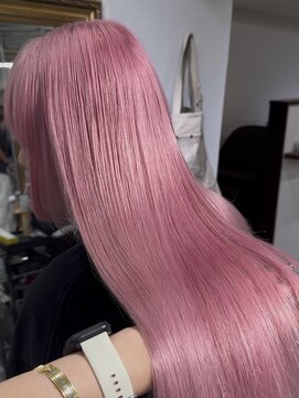 メゾン 心斎橋店(Maison) ケアブリーチ×トリートメントで艶々ピンクカラー♪