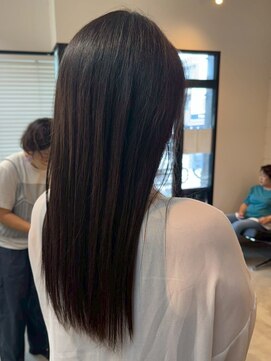 イン(in.) <18>30代女性×ロング×酸性ストレート