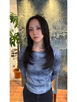 ヘアープレイス ヴィブ(hair place VIVE) シャギー質感のレイヤーカット