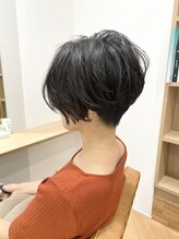 サム 横浜 大倉山(Sum) 襟足刈り上げクールショートヘア