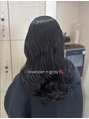 アピッシュココ(apish coco)&nbsp;簡単なコテ巻きのスタイリング方法もお伝えします＾＾