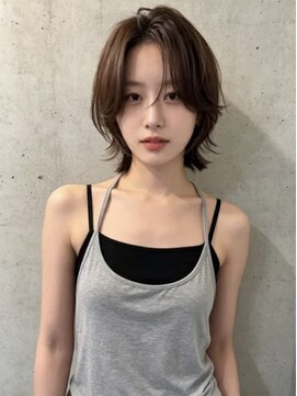 エイチ 大阪梅田(H) ボーイッシュサイドバングハンサムショートロングウルフマッシュ