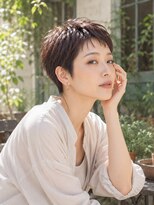 バグズ(Baguz)&nbsp;大人美人シースルーバング小顔ハンサムショートレイヤーヘア